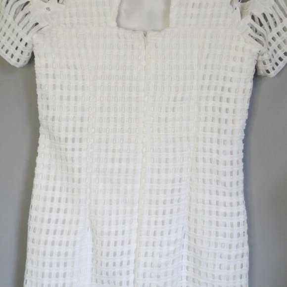 LACE & HEELS BOUTIQUE - lace/crochet style dress - size 10 - Picture 10 of 12